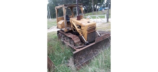 Bulldozer CAT D4e